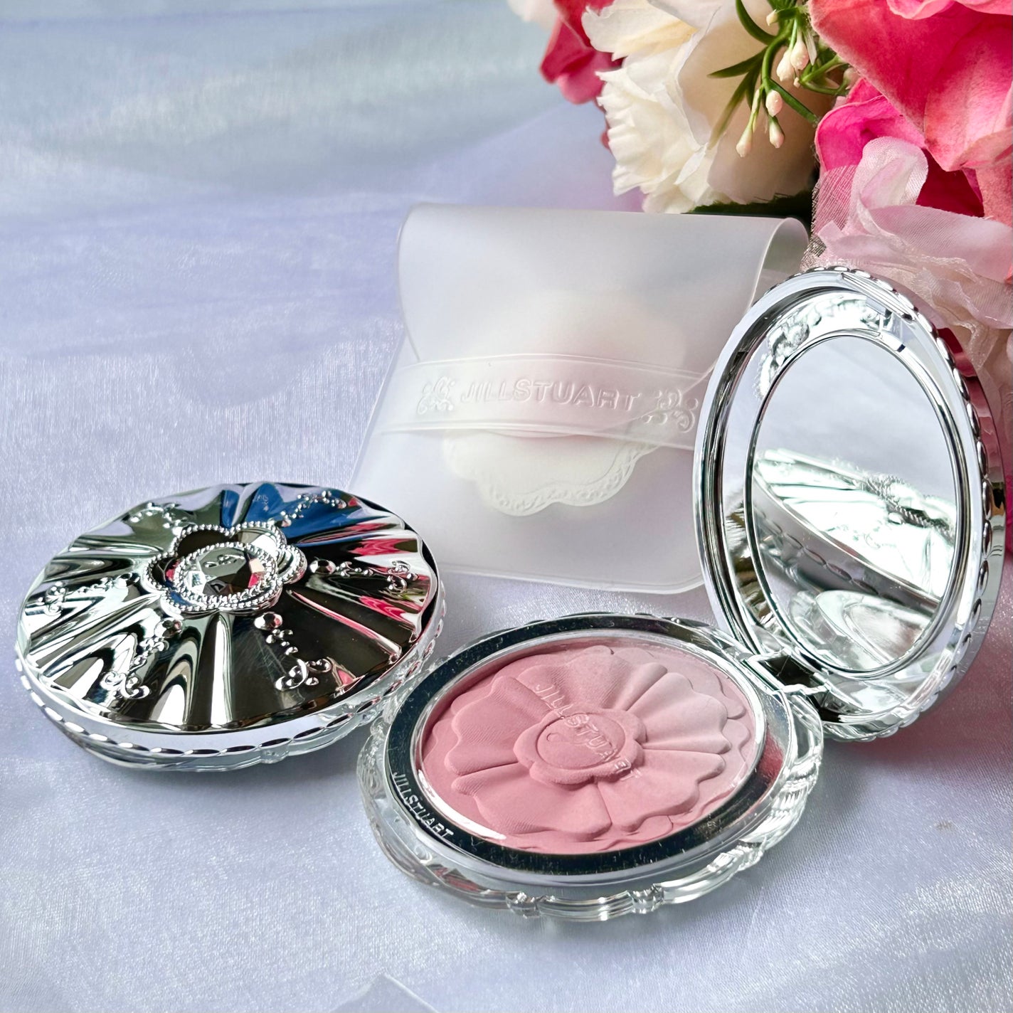 ジルスチュアート パステルペタル ブラッシュ/JILL STUART/パウダーチークを使ったクチコミ(2枚目)