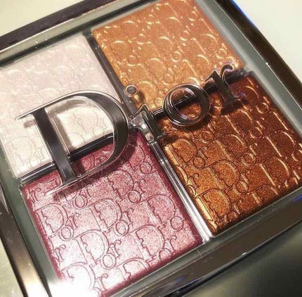 ディオール バックステージ フェイス グロウ パレット/Dior/ハイライトを使ったクチコミ(1枚目)