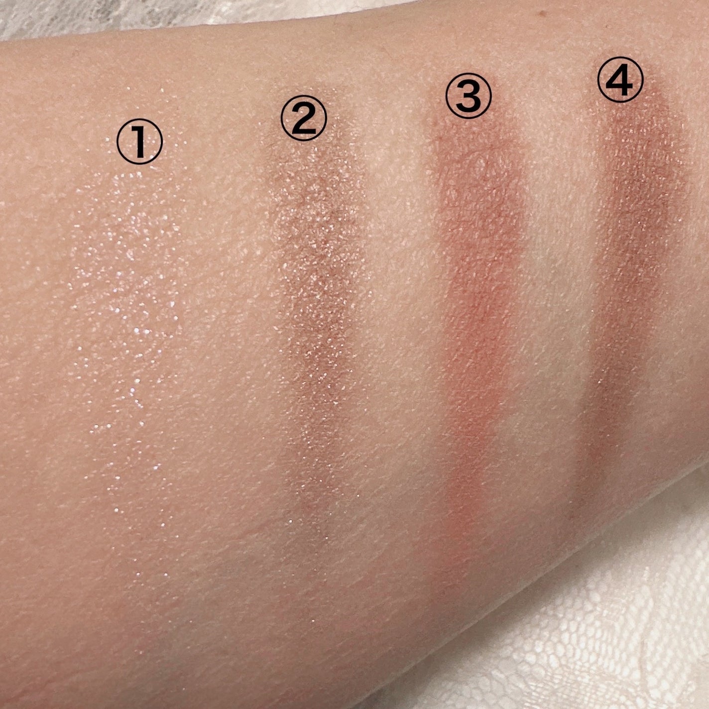 シグニチャー カラー アイズ/SUQQU/アイシャドウパレットを使ったクチコミ(3枚目)