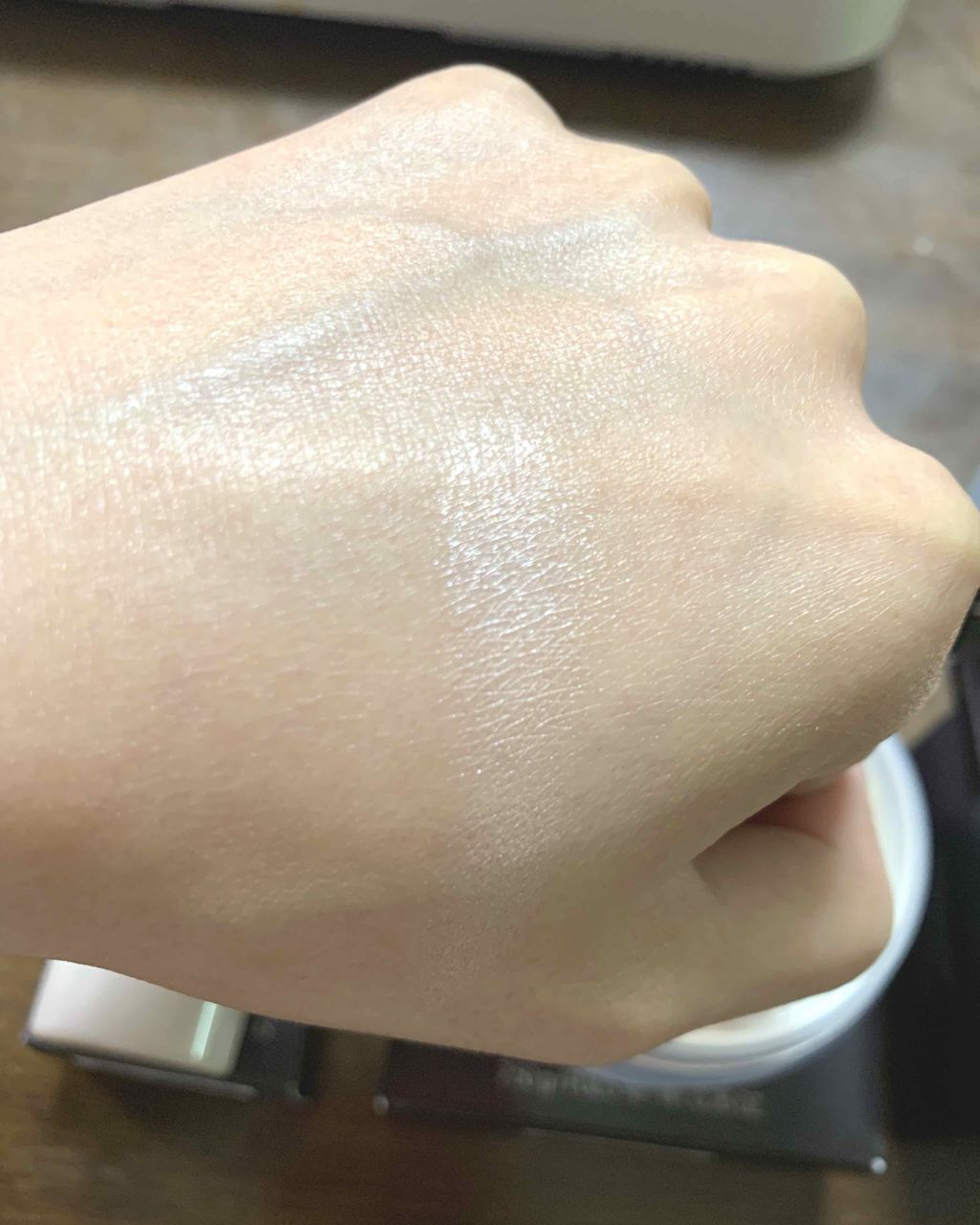 ルースセッティングパウダー トランスルーセント/ローラ メルシエ/ルースパウダーを使ったクチコミ(2枚目)