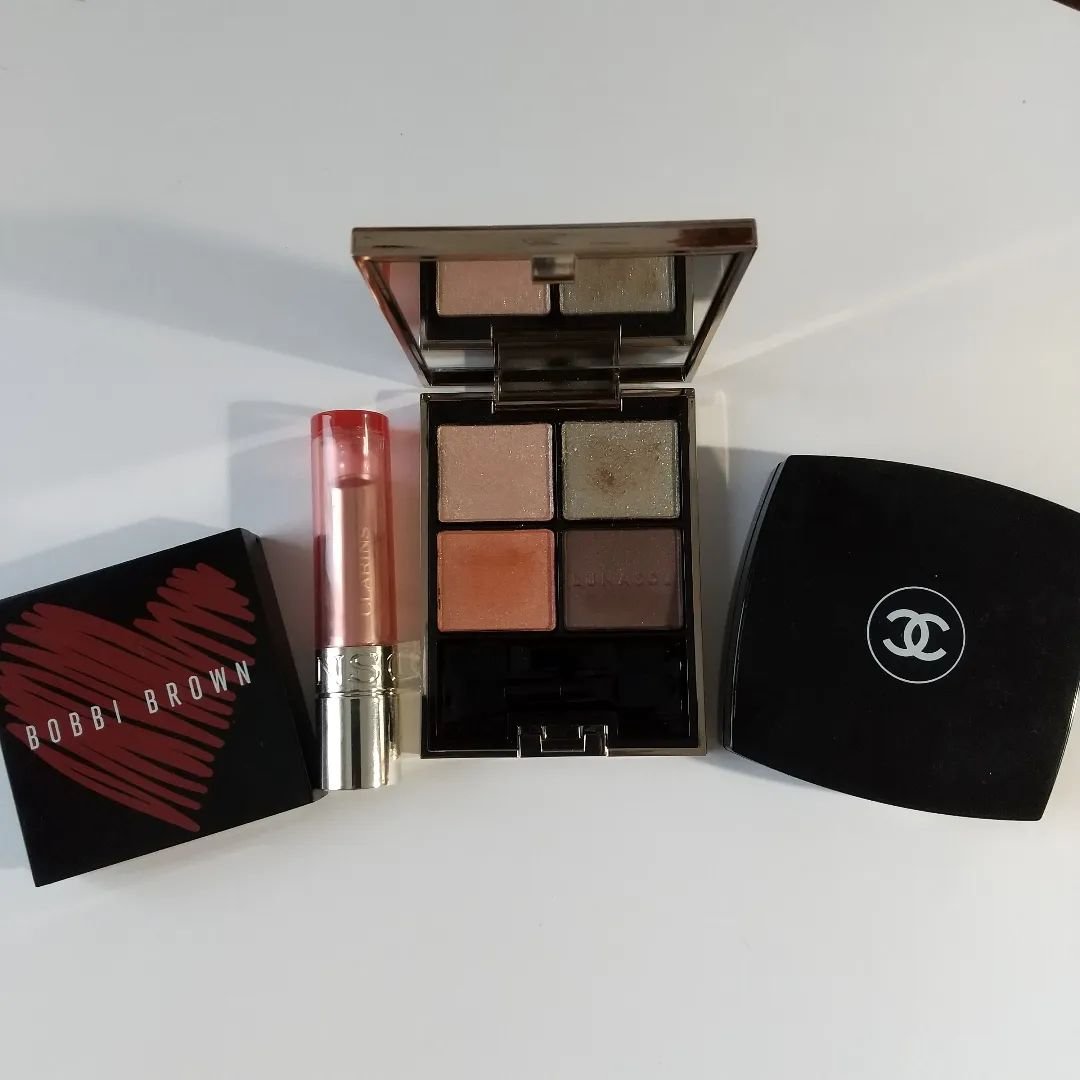 アイカラーレーション EX34 Gleaming Rise(店舗限定)/LUNASOL/アイシャドウパレットを使ったクチコミ（1枚目）