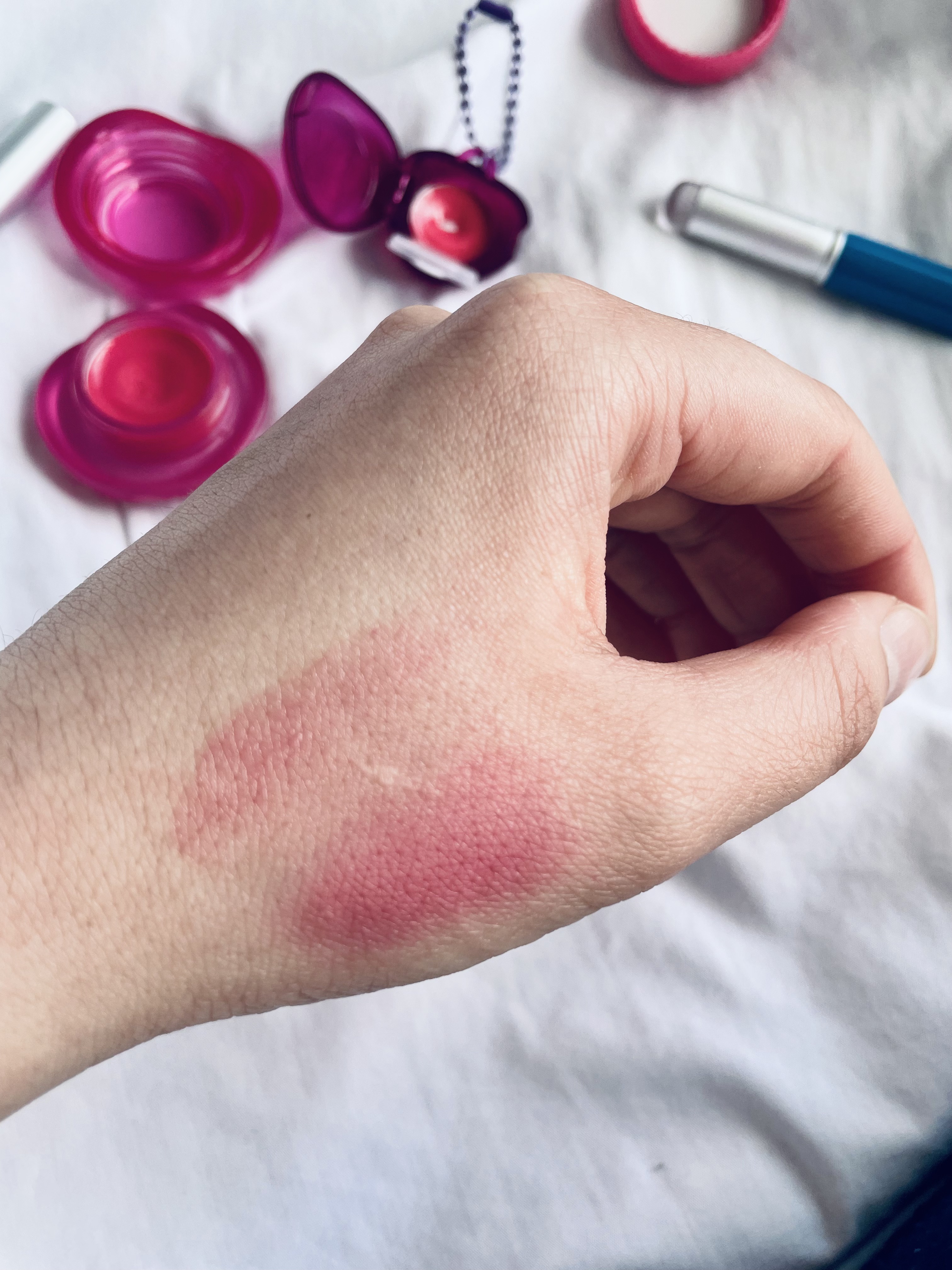 リップアンドチーク ブラーリープリンポット/fwee/口紅を使ったクチコミ（2枚目）