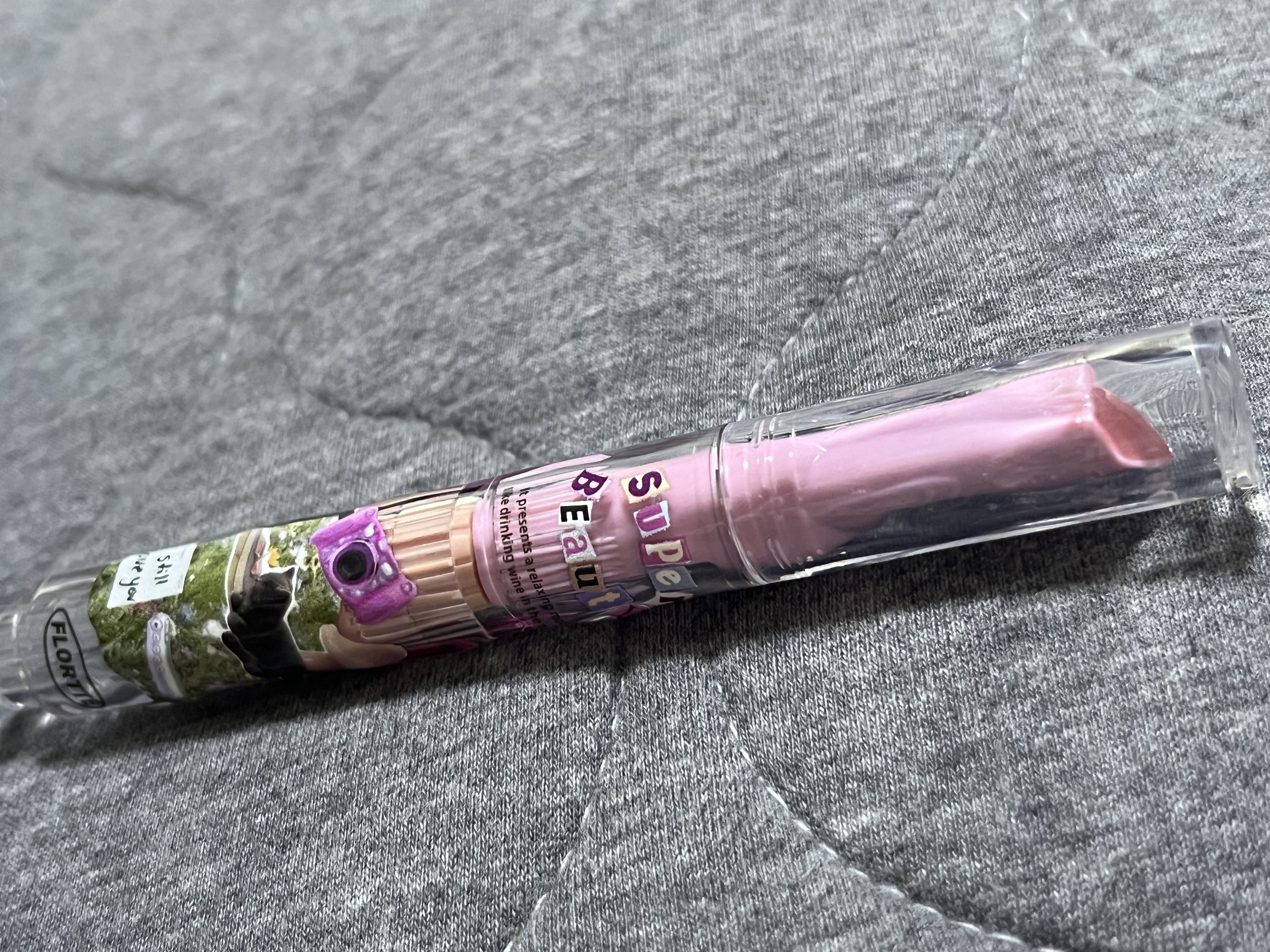 フロレット メルティーハート スティックグロス 01 チェリーブロッサム/FLORTTE/口紅を使ったクチコミ（1枚目）