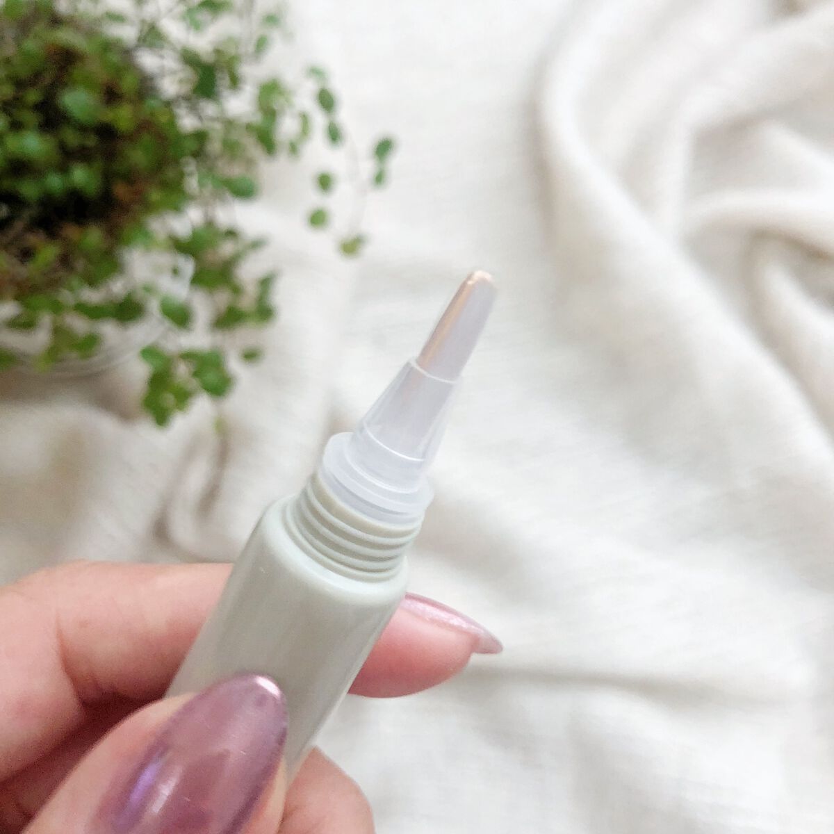 ルミシーラーモイスチャー アイボリー/N＆ｍ/クリームコンシーラーを使ったクチコミ（2枚目）