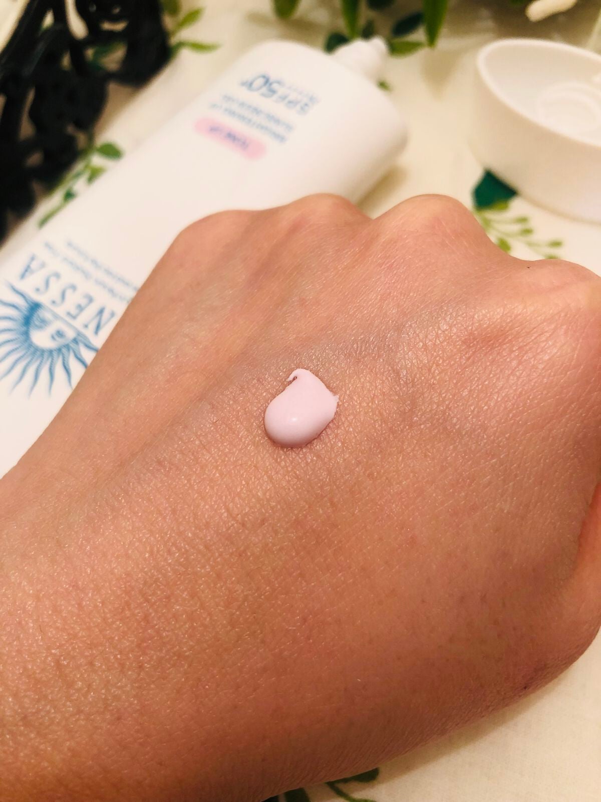 ブライトニングUV ジェル N/アネッサ/化粧下地を使ったクチコミ(3枚目)