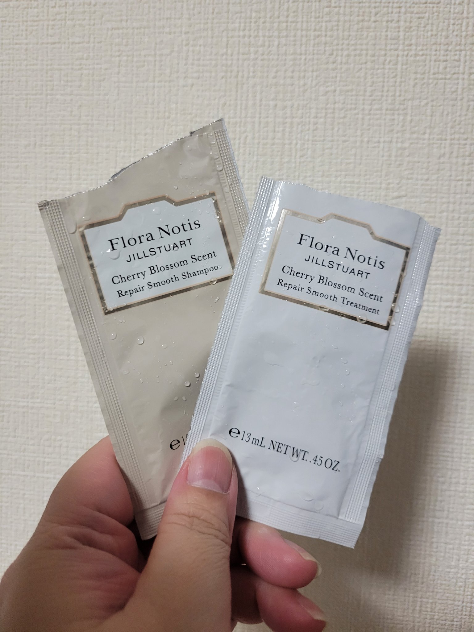 チェリーブロッサム リペアスムースシャンプー / リペアスムーストリートメント トライアルサイズ(シャンプー&トリートメント)/Flora Notis JILL STUART/市販シャンプーを使ったクチコミ（1枚目）