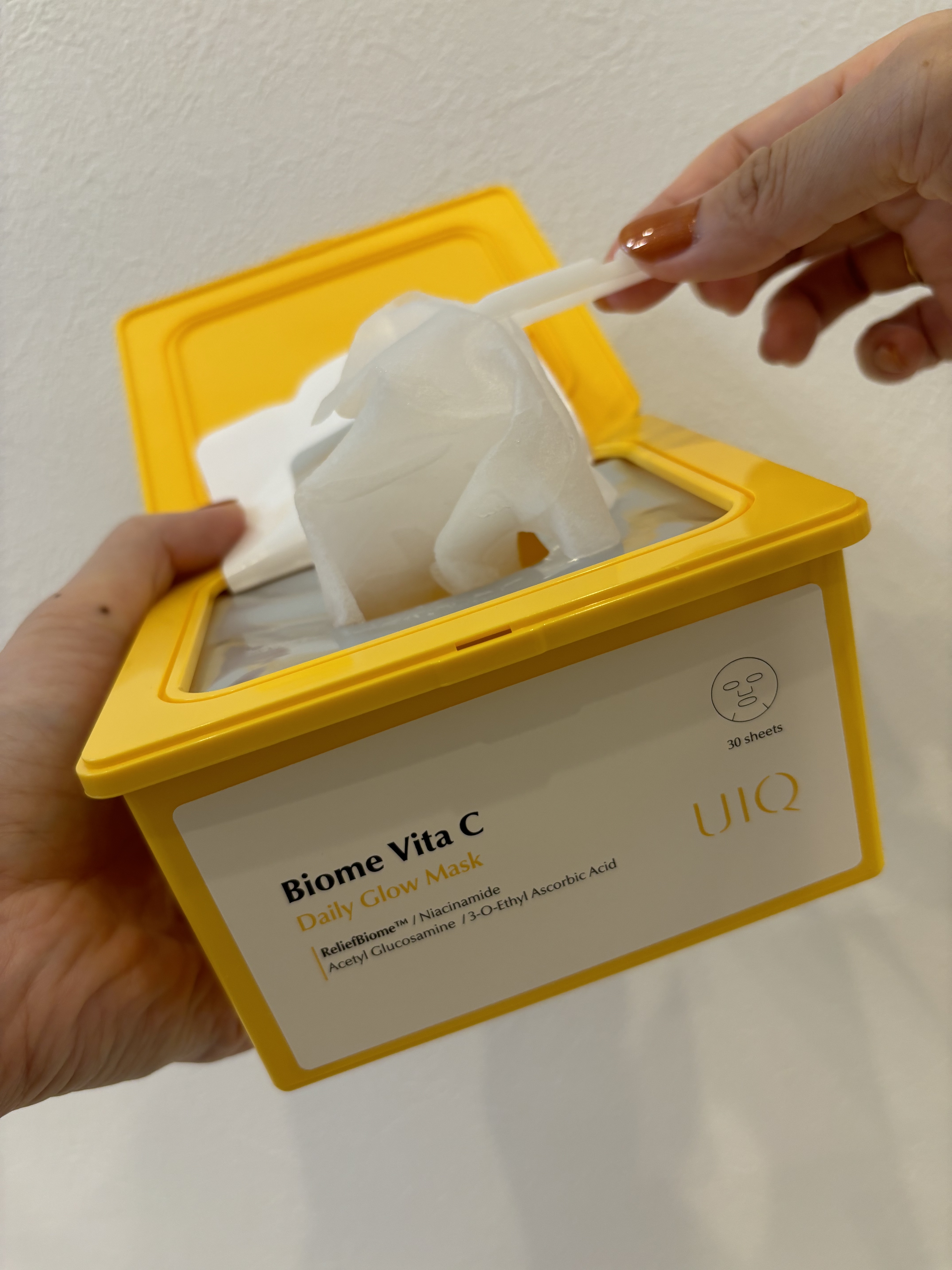 バイオームビタCグローデイリーシートマスク/UIQ/シートマスク・パックを使ったクチコミ（2枚目）