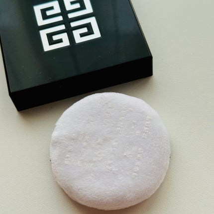 プリズム・リーブル/GIVENCHY/ルースパウダーを使ったクチコミ(4枚目)