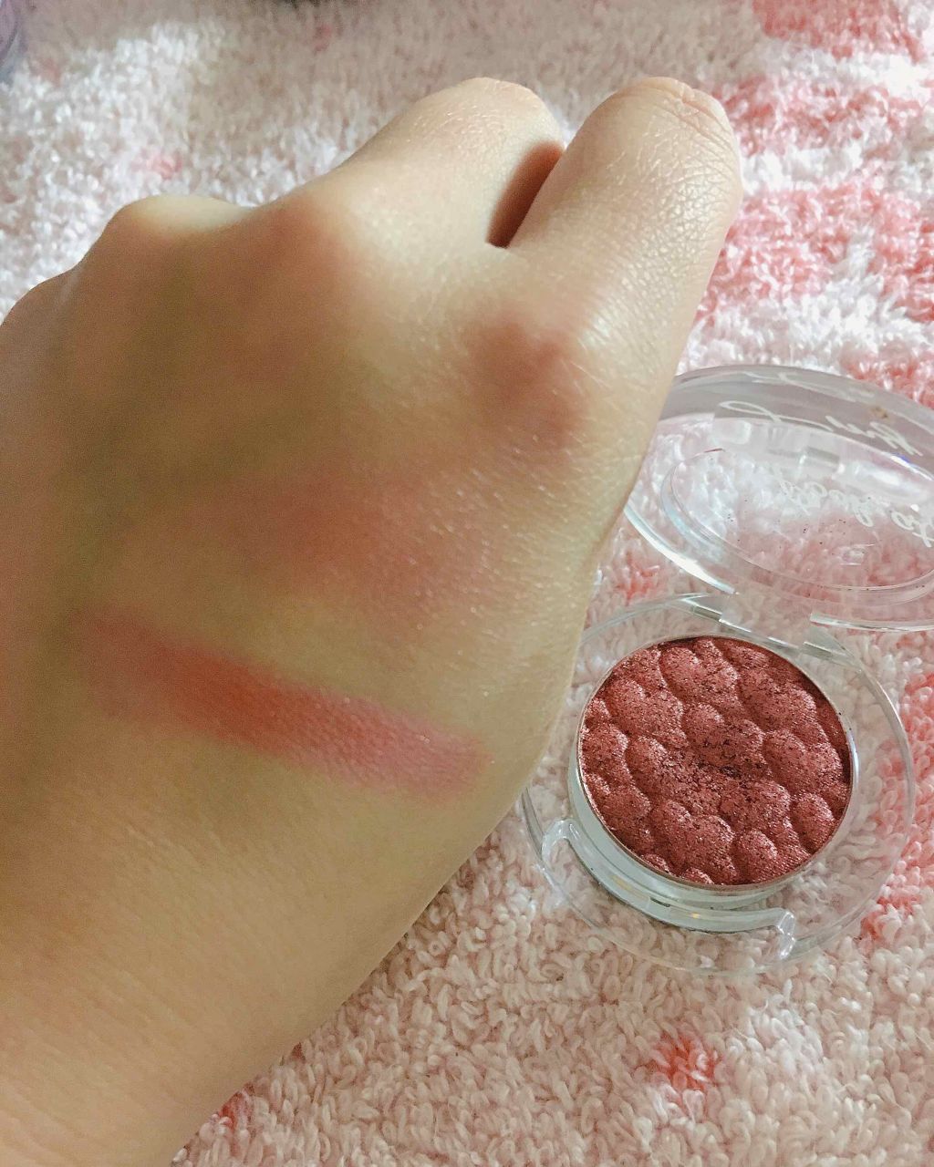 ルックアット マイアイジュエル/ETUDE/単色アイシャドウを使ったクチコミ（2枚目）