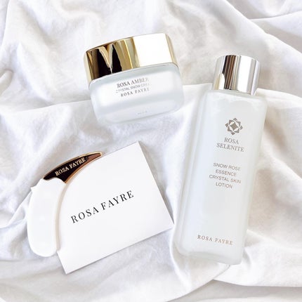 ロサ セレナイト スノーローズ エッセンス クリスタルスキン ローション/ROSA FAYRE/化粧水を使ったクチコミ(1枚目)