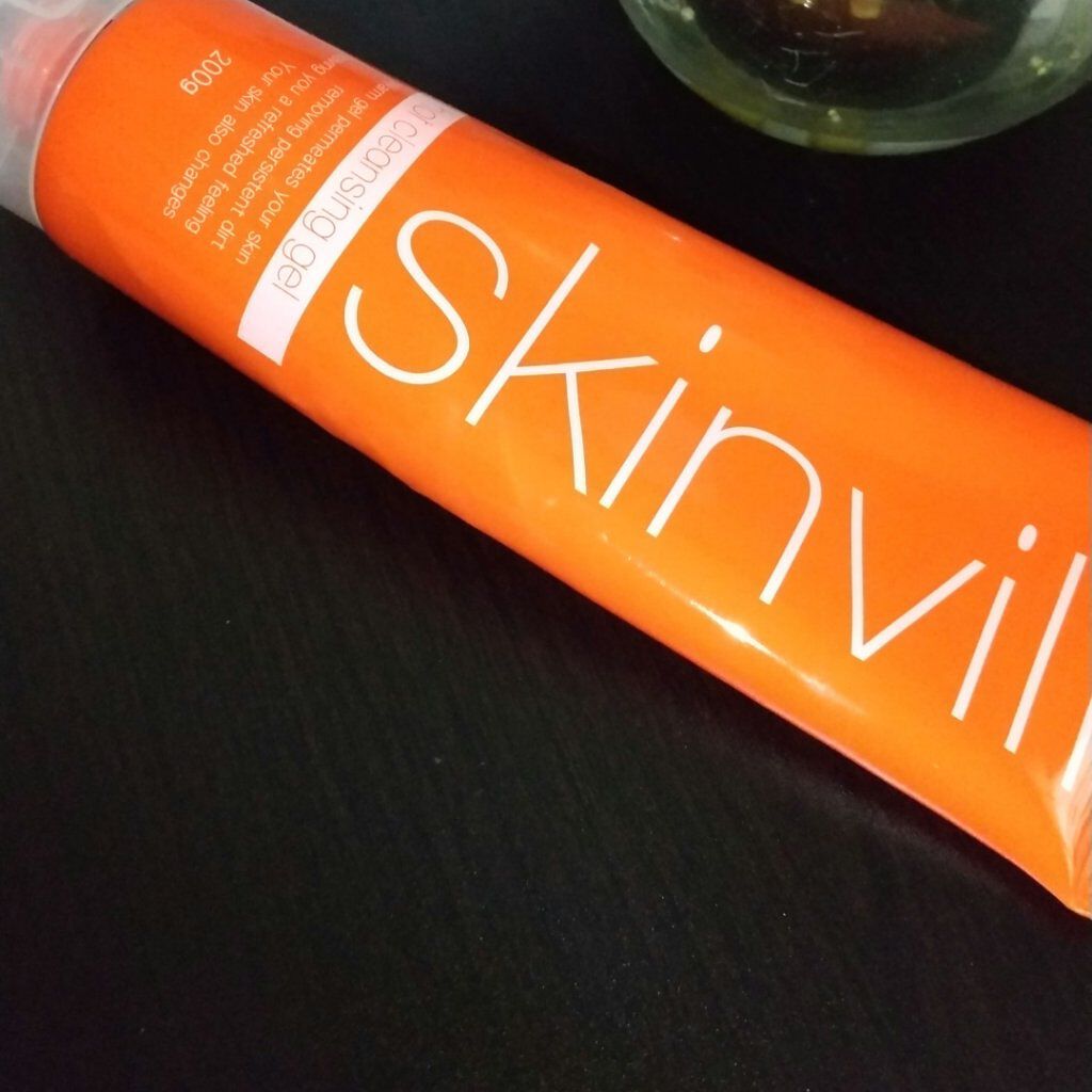 momo*゚ on LIPS 「ジェルが肌の上でじんわり温かくなってくるのでファンデーションや..」(1枚目)