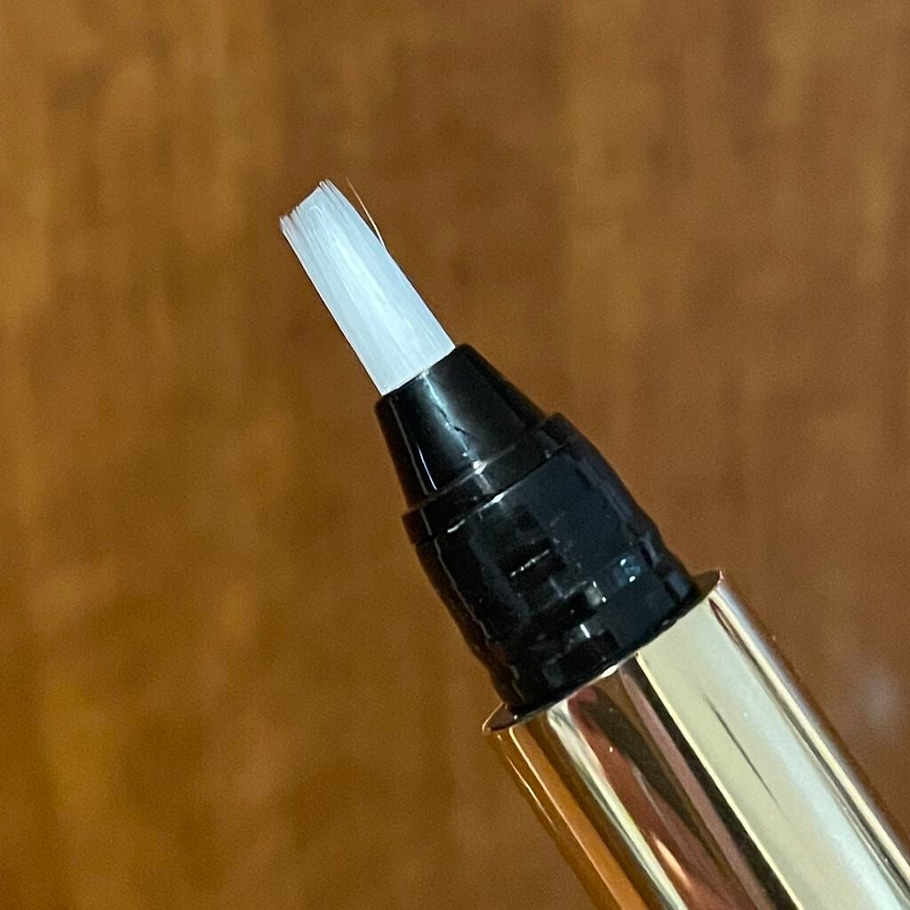 ラディアント タッチ/YVES SAINT LAURENT BEAUTE/リキッドコンシーラーを使ったクチコミ(3枚目)