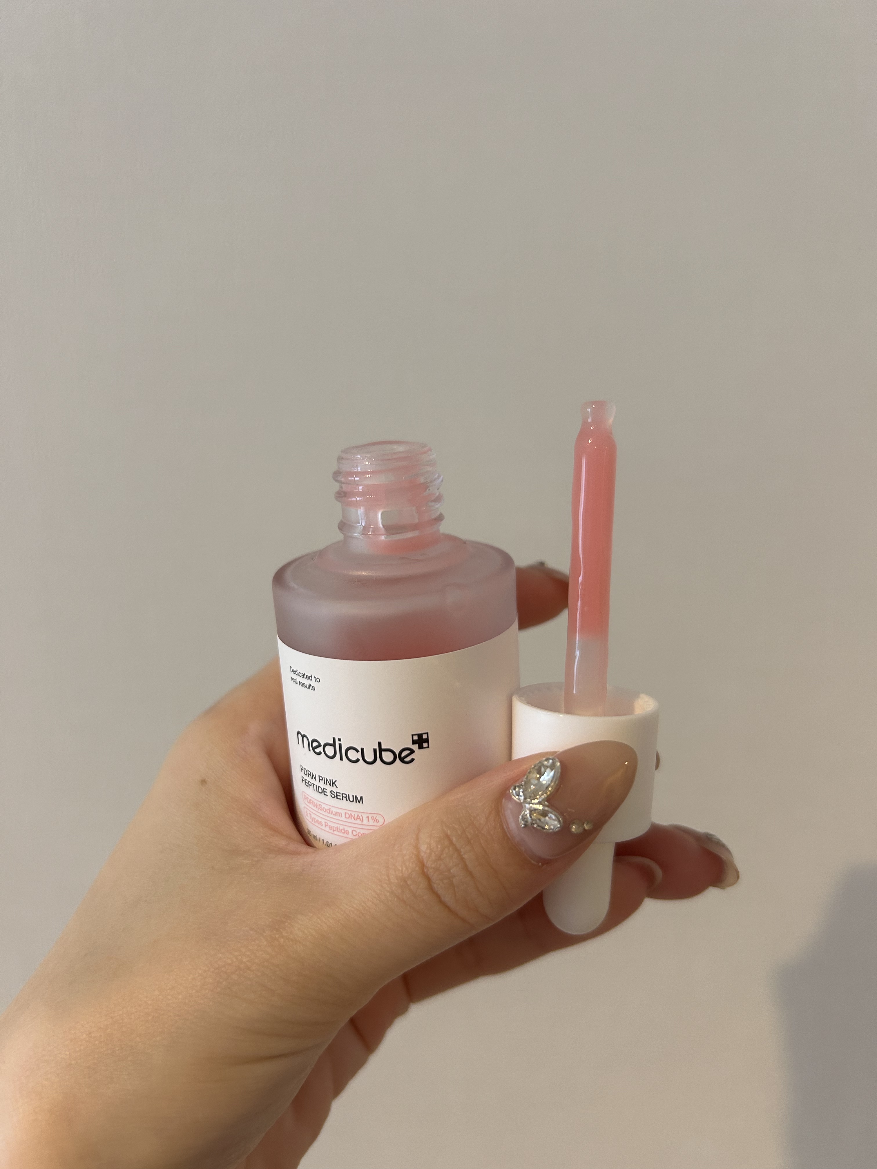 PDRNピンクアンプル PDRN 10,000ppm配合/MEDICUBE/美容液を使ったクチコミ（3枚目）
