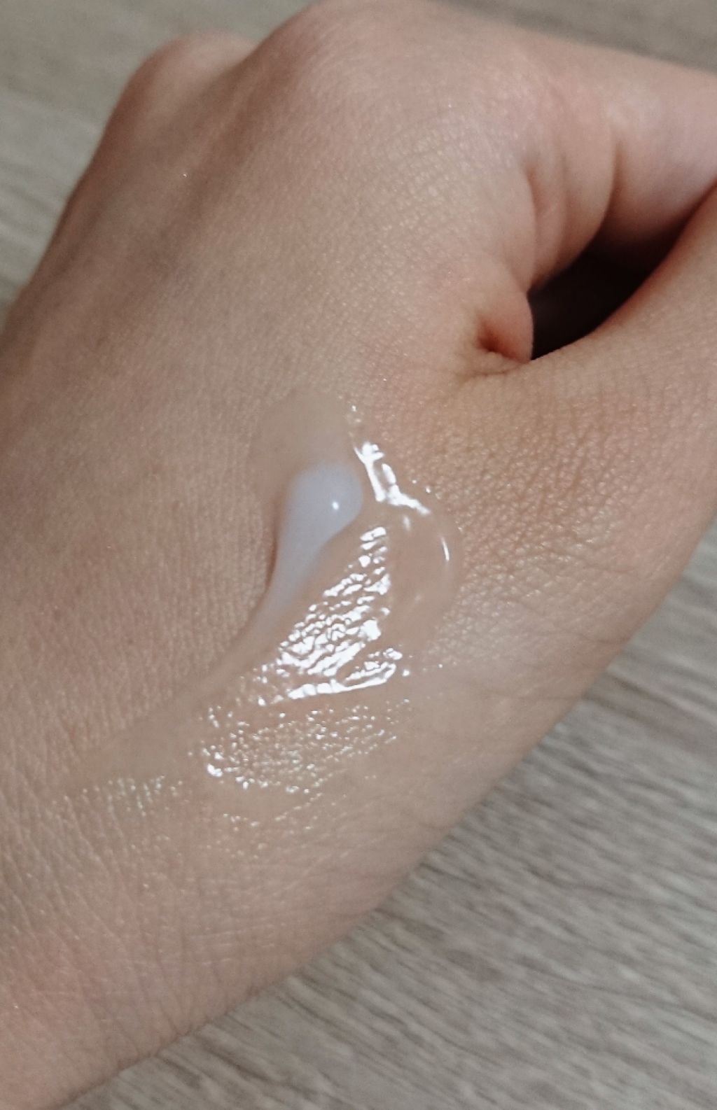 混合肌のための高保湿ジェル乳液/ソフィーナ ジェンヌ/乳液を使ったクチコミ（3枚目）