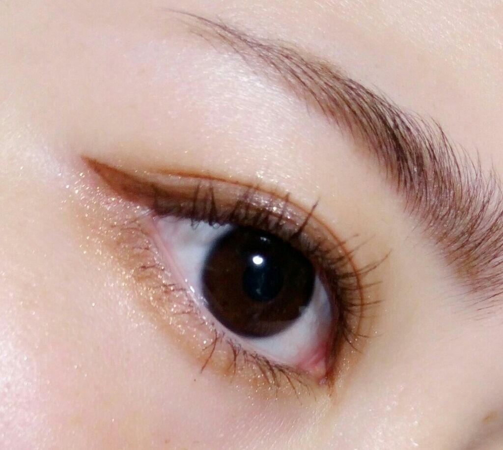 グラデーション アイ カラー(チップ付)/ちふれ/アイシャドウパレットを使ったクチコミ(2枚目)