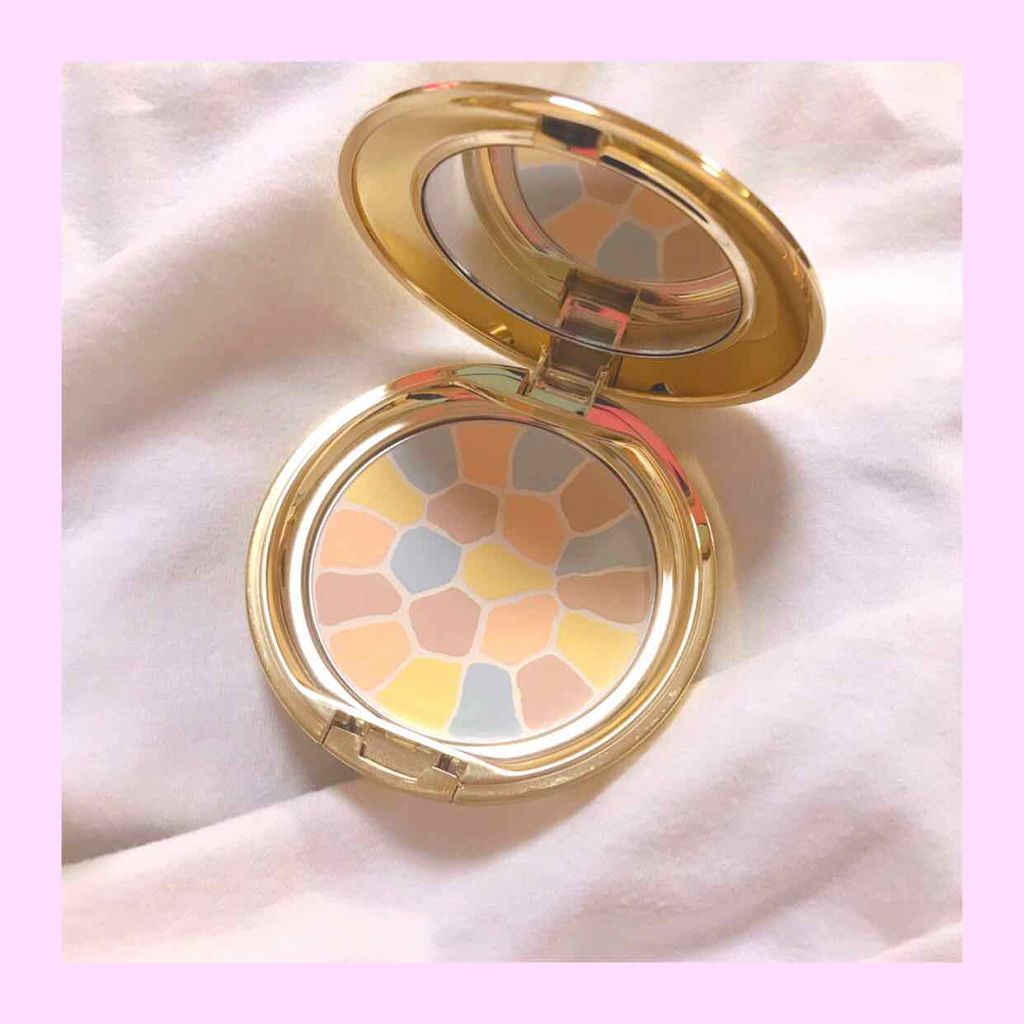 ラ プードル オートニュアンス/Elégance/プレストパウダーを使ったクチコミ(1枚目)