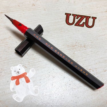 
▹▸ UZU EYE OPENING LINER 
               BROWN-BLACK

筆ペンみたいに力の入れ具合で
細い線も太い線も描けるアイライナー！

軸が丸じゃなくて八角に