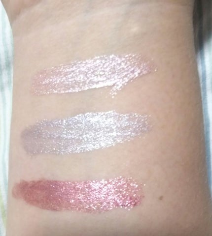 ダイヤモンドシリーズ 星空リキッドアイシャドウ/ZEESEA/リキッドアイシャドウを使ったクチコミ(2枚目)