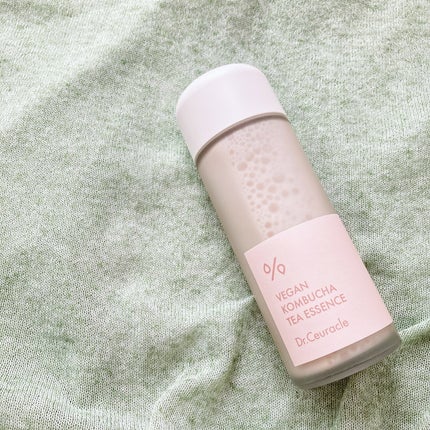 ヴィーガンコンブチャ ティー エッセンス/Dr.Ceuracle/オールインワン化粧品を使ったクチコミ(2枚目)
