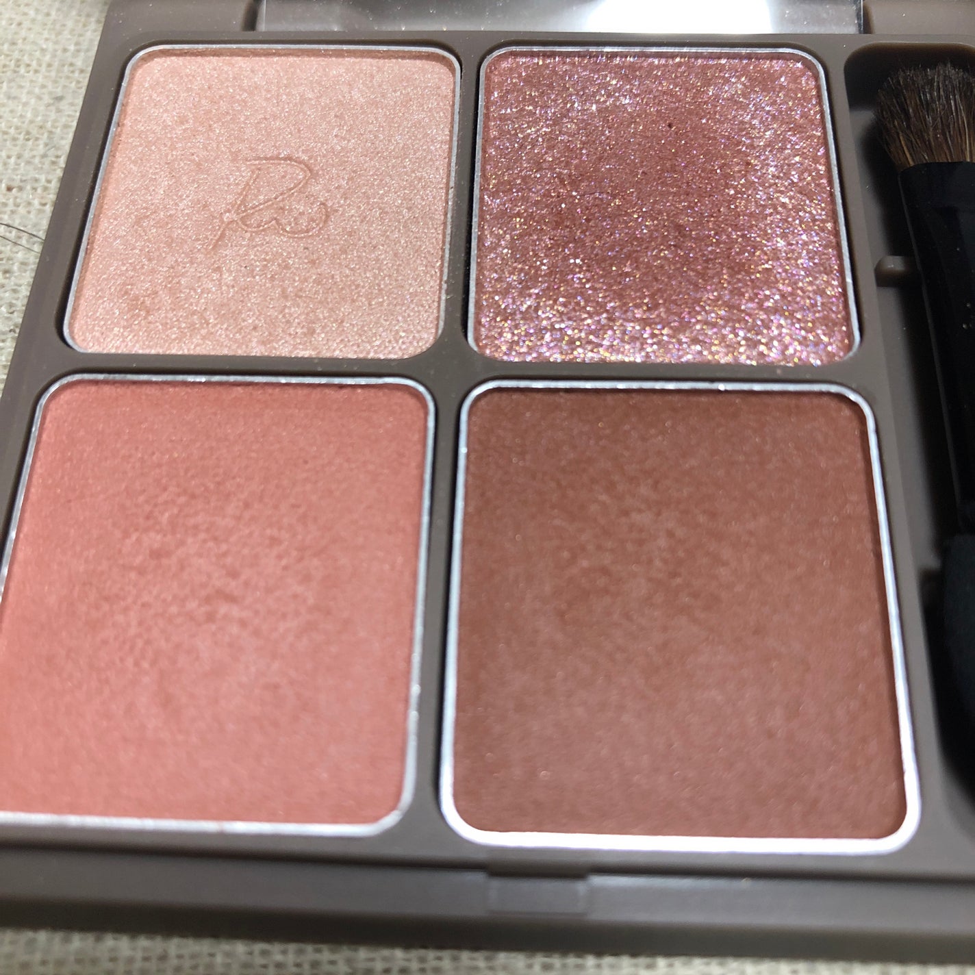 ケイト デザイニングアイブロウ3D/KATE/パウダーアイブロウを使ったクチコミ(3枚目)