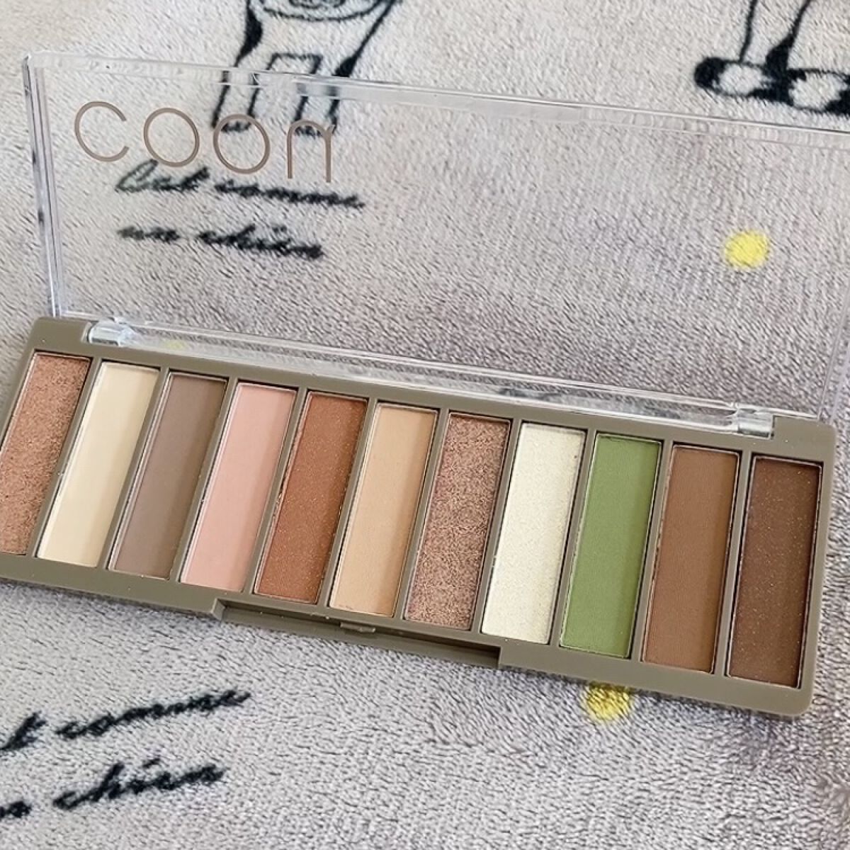 アイシャドウパレット/coou/アイシャドウパレットを使ったクチコミ（1枚目）