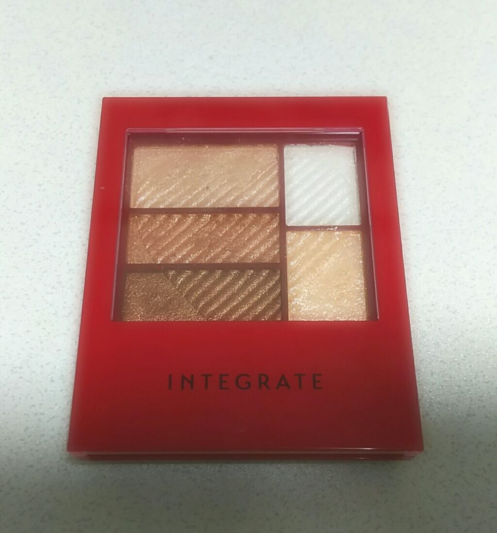 トリプルレシピアイズ/インテグレート/アイシャドウパレットを使ったクチコミ（1枚目）