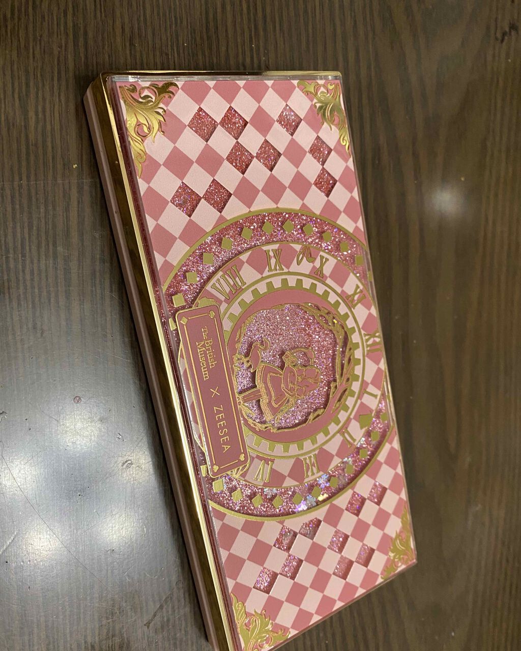 アリスドリームランドシリーズ 12色アイシャドウパレット（ZEESEA×大英博物館）/ZEESEA/アイシャドウパレットを使ったクチコミ（1枚目）