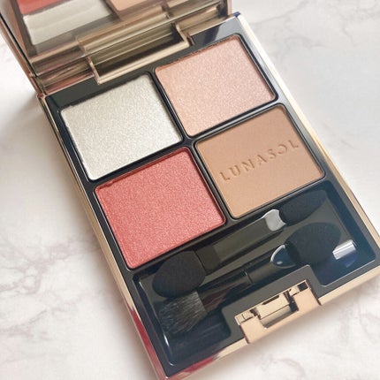 アイカラーレーション/LUNASOL/アイシャドウパレットを使ったクチコミ(1枚目)
