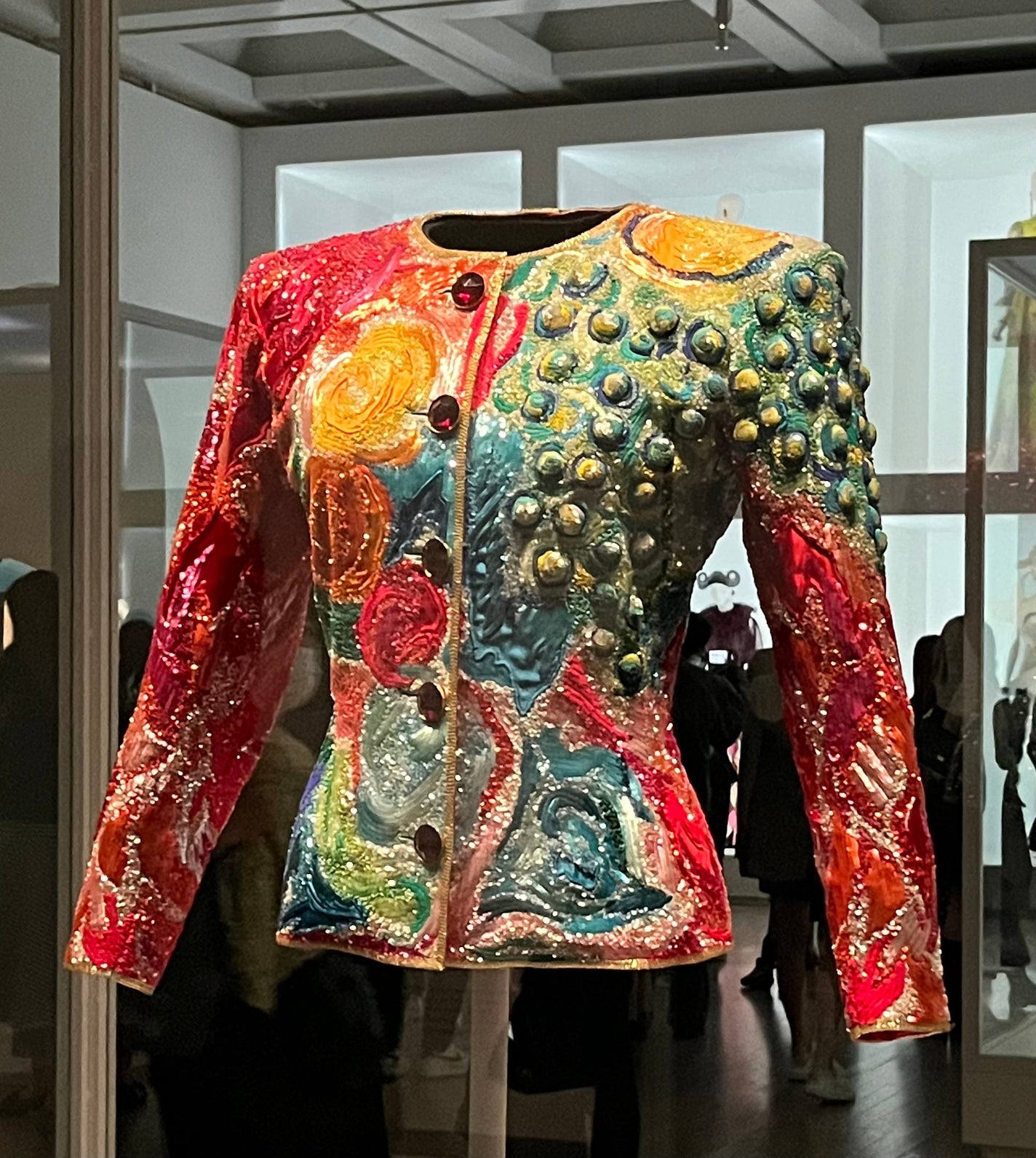 し・ほみん on LIPS 「オシャレ好きさん必見 今観ておきたい!ARTイヴ・サンローラン..」(5枚目)