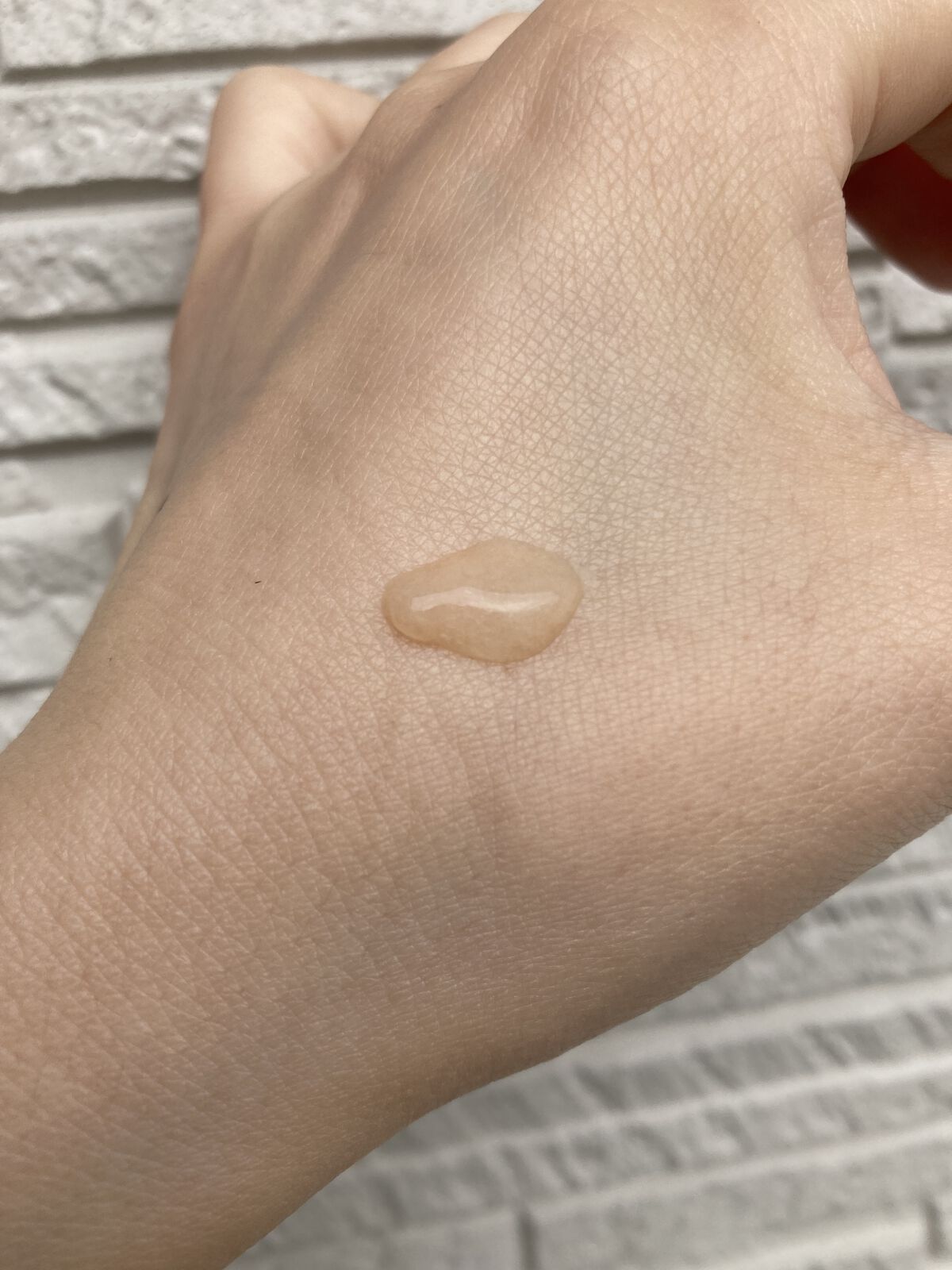 ハリケアコラーゲンサンセラム/VELY VELY/日焼け止めジェルを使ったクチコミ（2枚目）