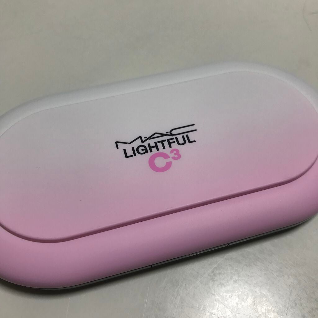 ライトフル C+ SPF 30 ファンデーション/M・A・C/パウダーファンデーションを使ったクチコミ(1枚目)