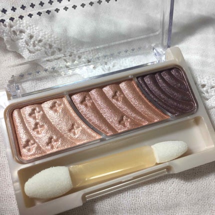 トーンアップアイシャドウ/CEZANNE/アイシャドウパレットを使ったクチコミ(2枚目)