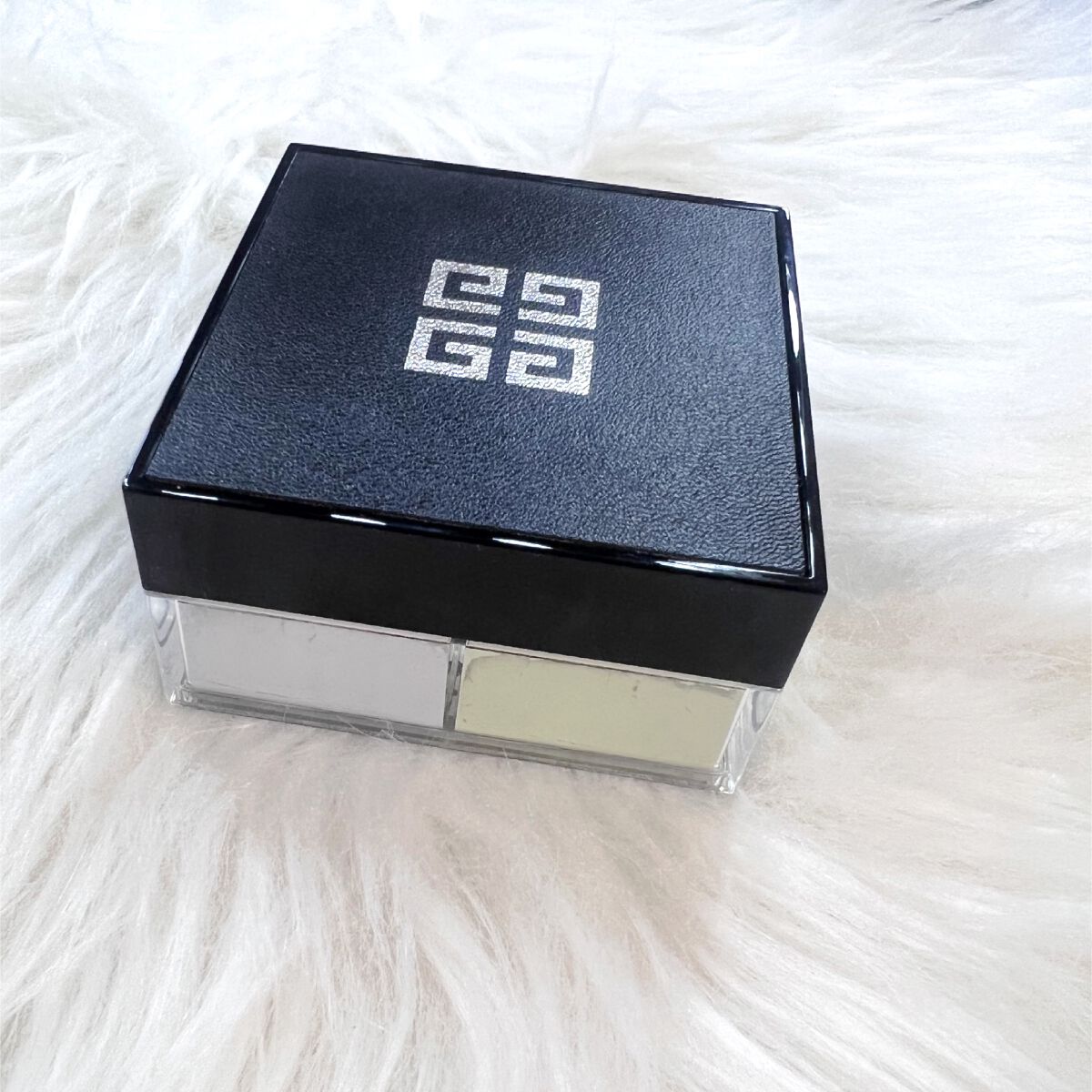 プリズム・リーブル/GIVENCHY/ルースパウダーを使ったクチコミ(2枚目)