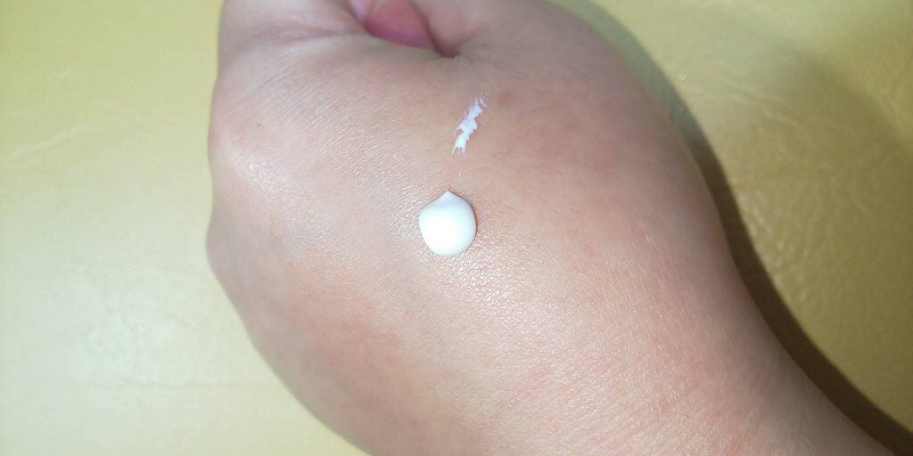 ボタニカルボーテ UVジェルBB/DAISO/BBクリームを使ったクチコミ(4枚目)