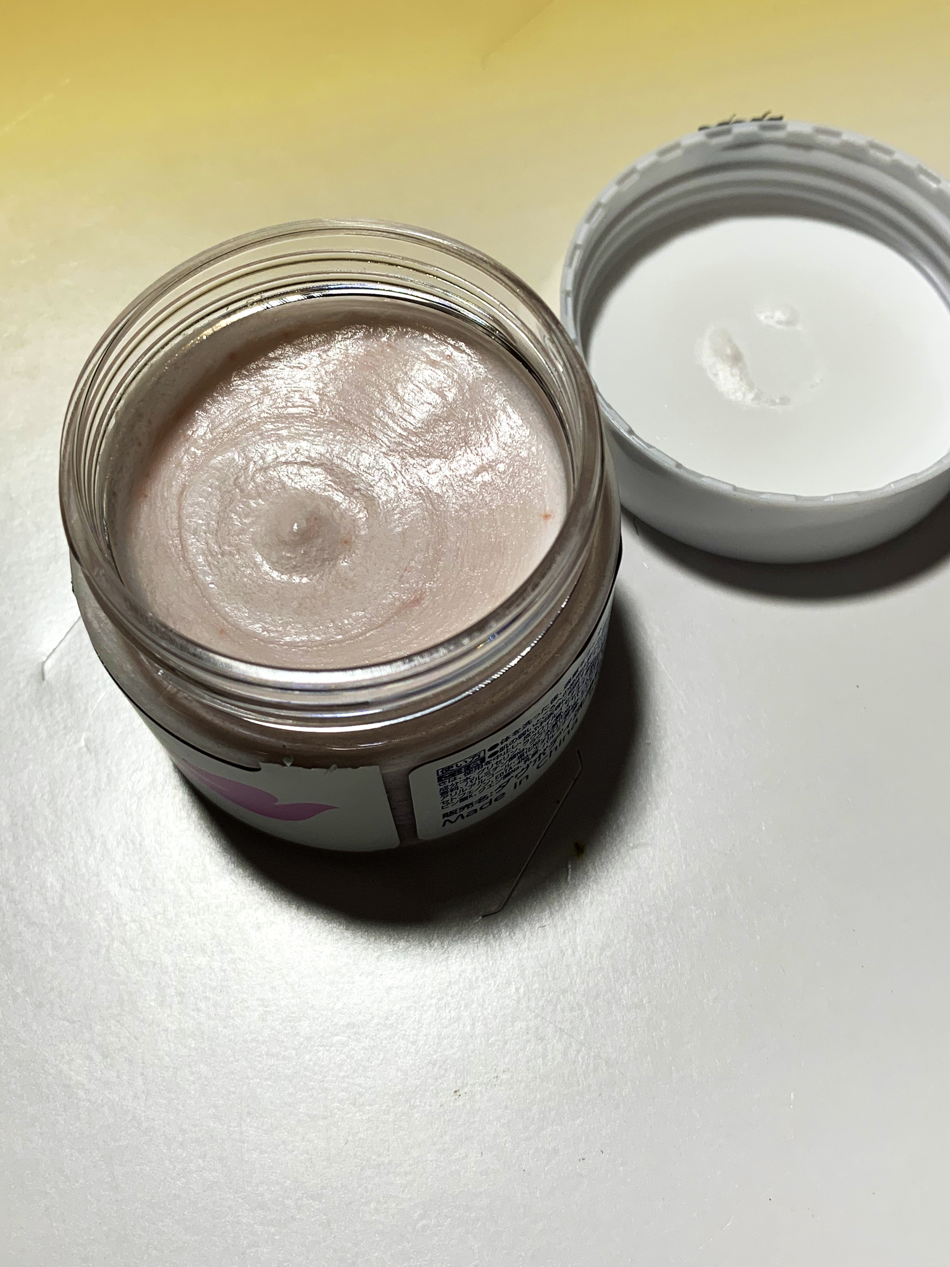 ダヴ ふわとろクリーミースクラブ サクラ＆ムスク/ダヴ/ボディスクラブを使ったクチコミ（3枚目）