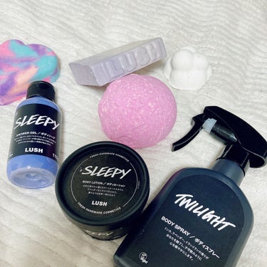 ラッシュ トワイライトムーン ボディローションのクチコミ「LUSHで1番好きな香り♡ 深呼吸したくなるラベンダーの香り✨


今回は、私が大好きなLUS.....」（1枚目）