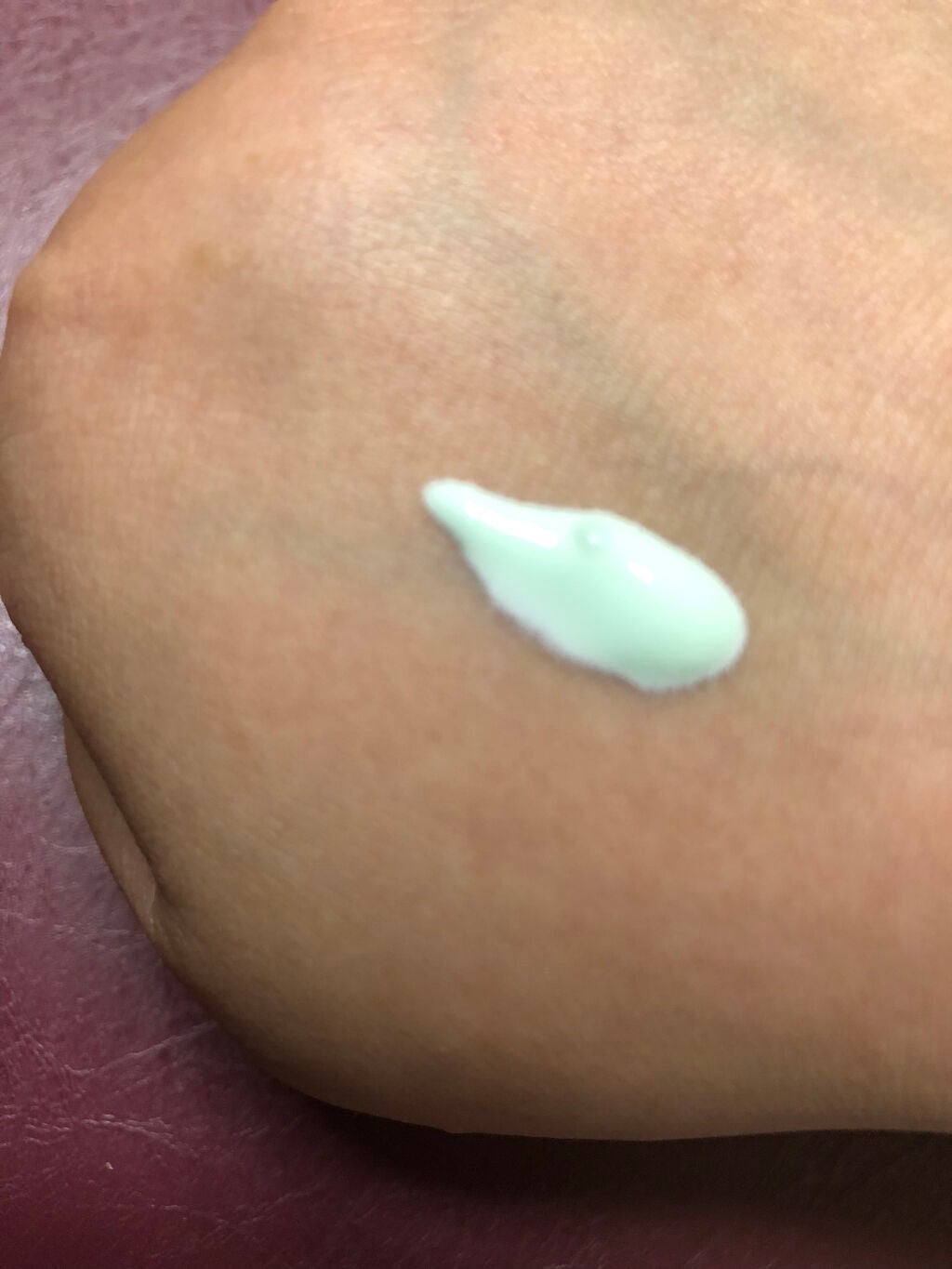 スキンアクア トーンアップUVエッセンス/スキンアクア/日焼け止めクリームを使ったクチコミ(2枚目)