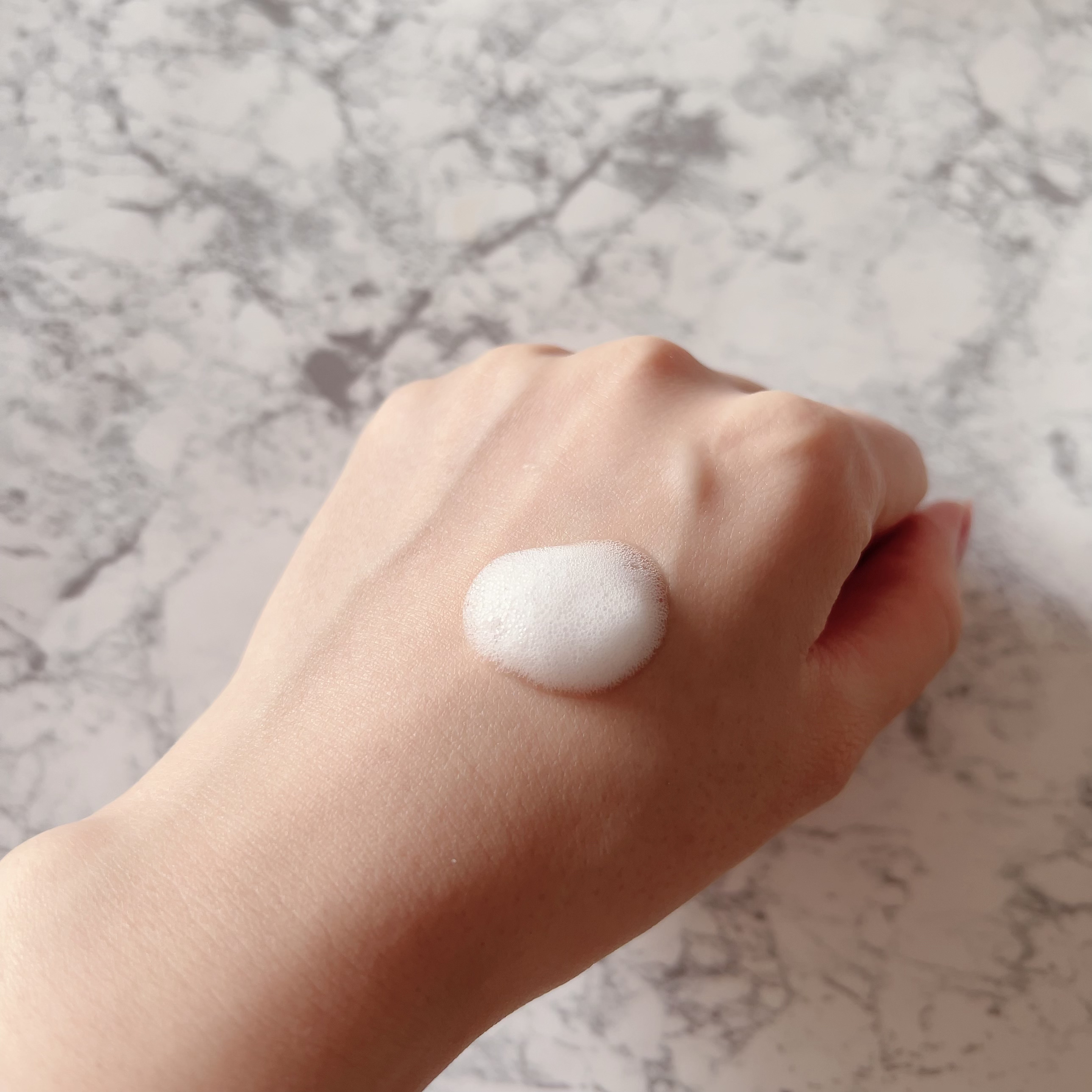 バイタルイミュンショットファーストバブルセラム/SKIN SIGNAL/美容液を使ったクチコミ（3枚目）