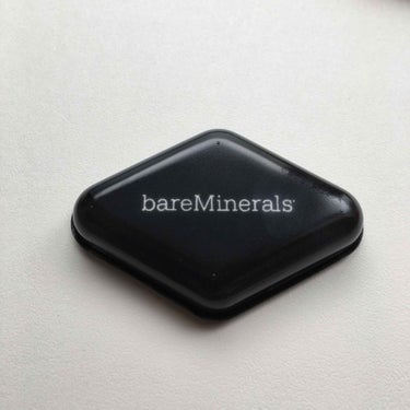 デュアルサイド シリコン ブレンダー/bareMinerals/パフ・スポンジを使ったクチコミ（1枚目）