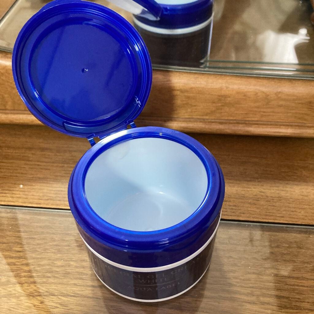 スペシャルジェルクリームA (ホワイト)(医薬部外品)/アクアレーベル/オールインワン化粧品を使ったクチコミ(1枚目)