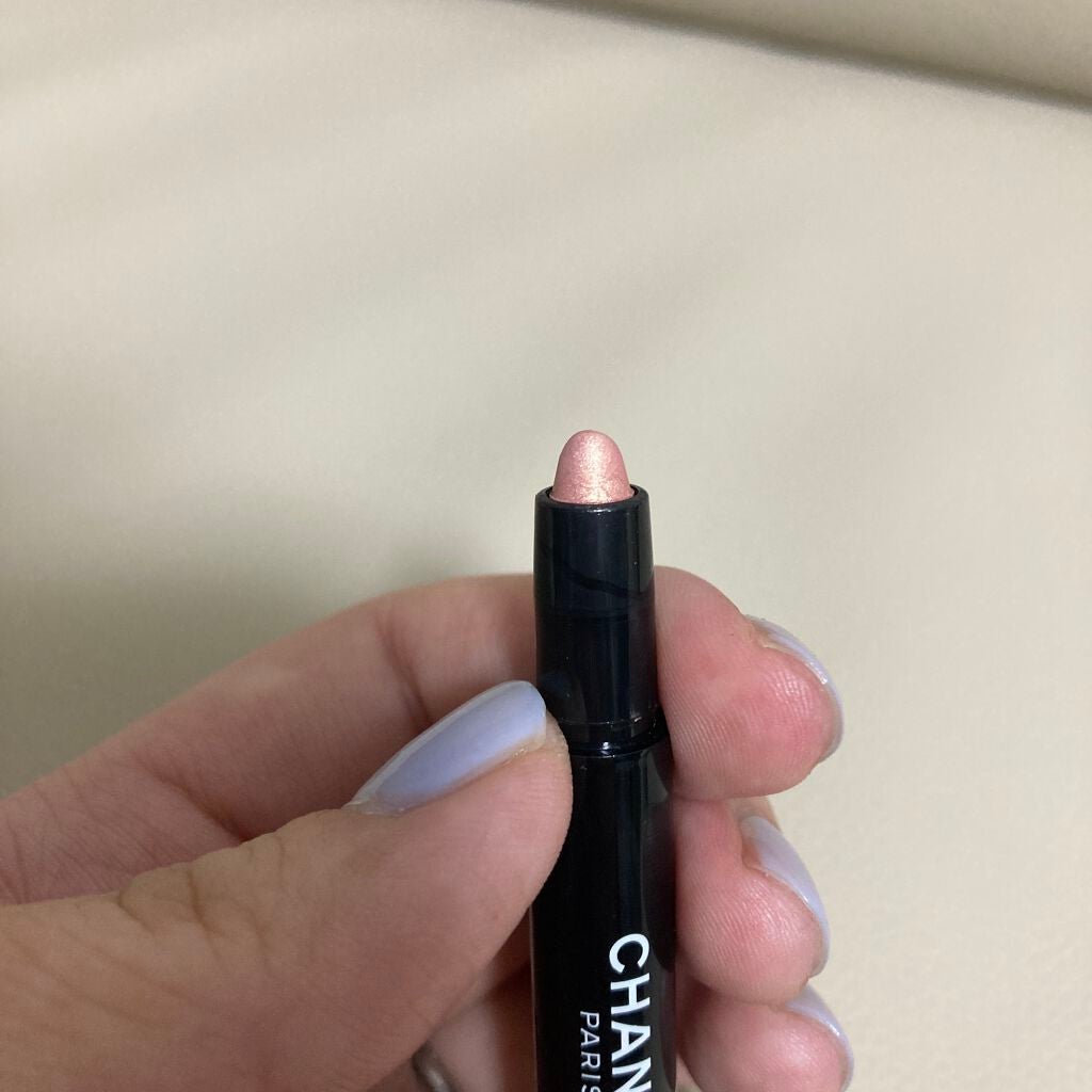スティロ オンブル エ コントゥール/CHANEL/スティックアイシャドウを使ったクチコミ(2枚目)