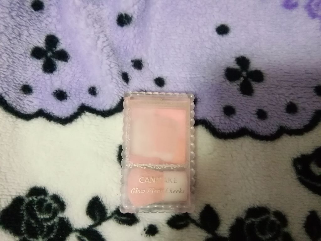 グロウフルールチークス/キャンメイク/パウダーチークを使ったクチコミ(1枚目)