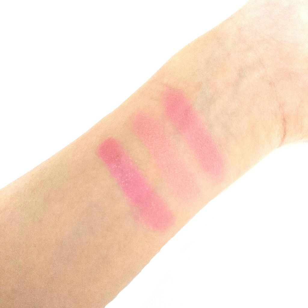 ブラッシング ハート/MAKEUP REVOLUTION/パウダーチークを使ったクチコミ(3枚目)