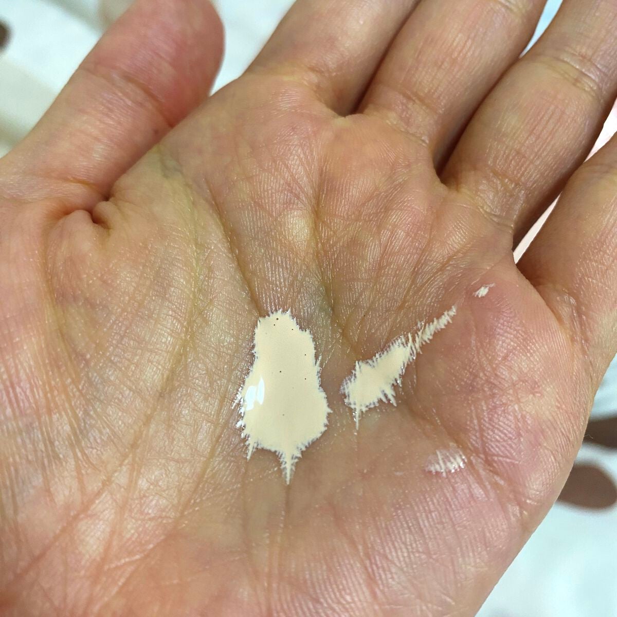 マスクフィットトーンアップエッセンス/TIRTIR(ティルティル)/化粧下地を使ったクチコミ(2枚目)