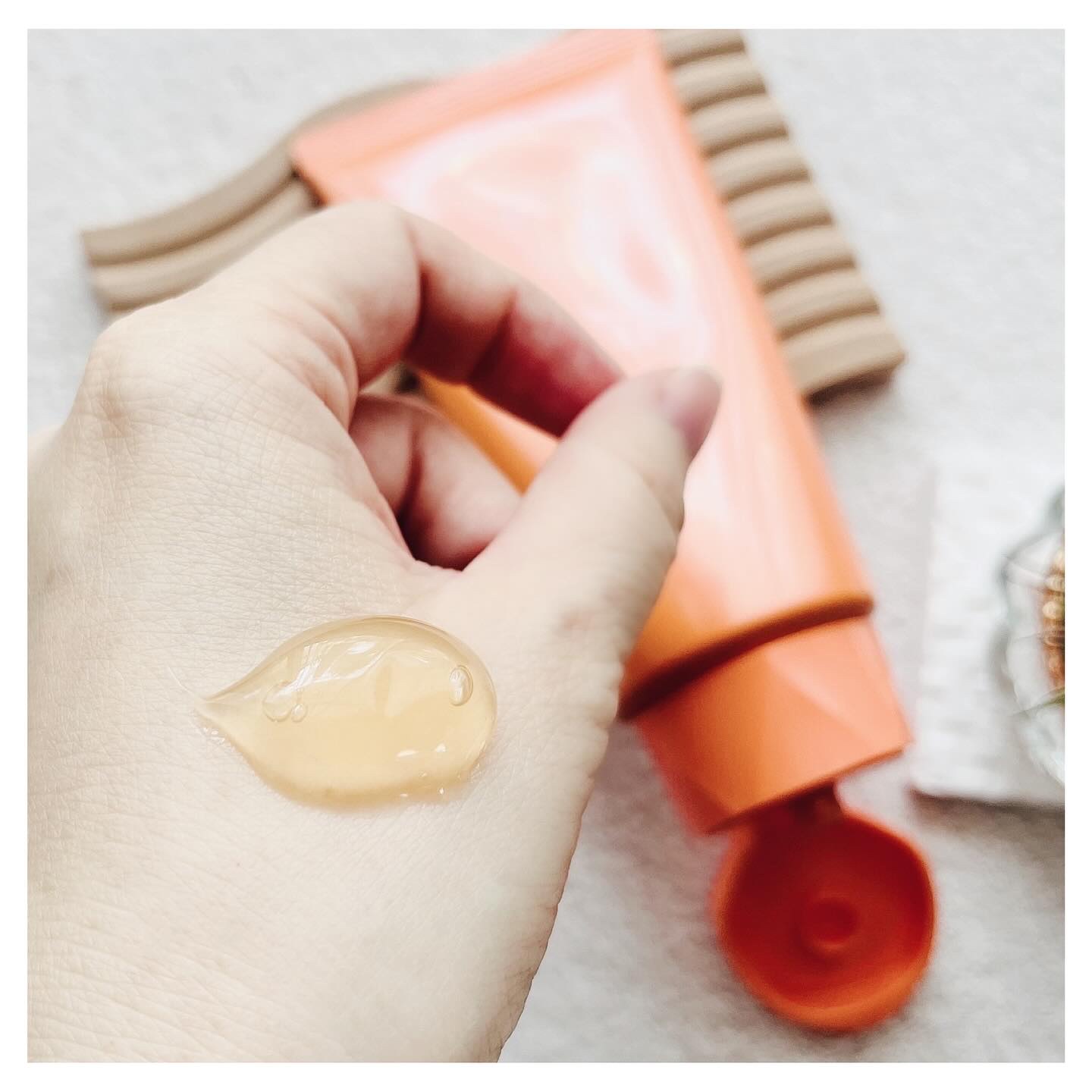 エスト クラリファイイング ジェル ウォッシュ/est/その他洗顔料を使ったクチコミ（2枚目）