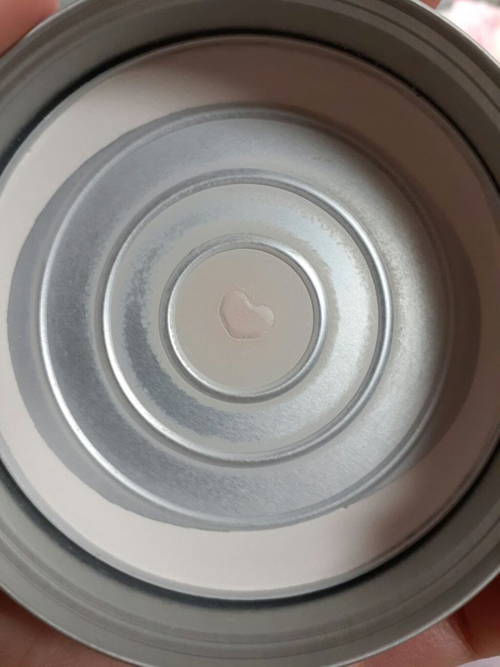 すっぴんパウダー/クラブ/プレストパウダーを使ったクチコミ(2枚目)