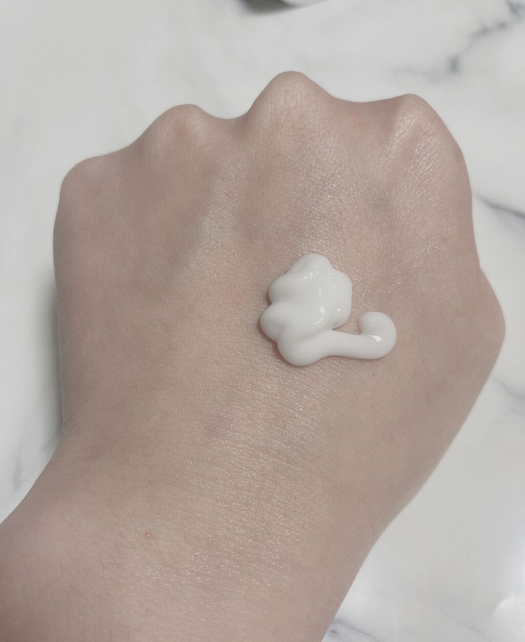 スリーク by サラサロン バランシングエッセンス/スリーク by サラサロン/ヘアミルクを使ったクチコミ（3枚目）