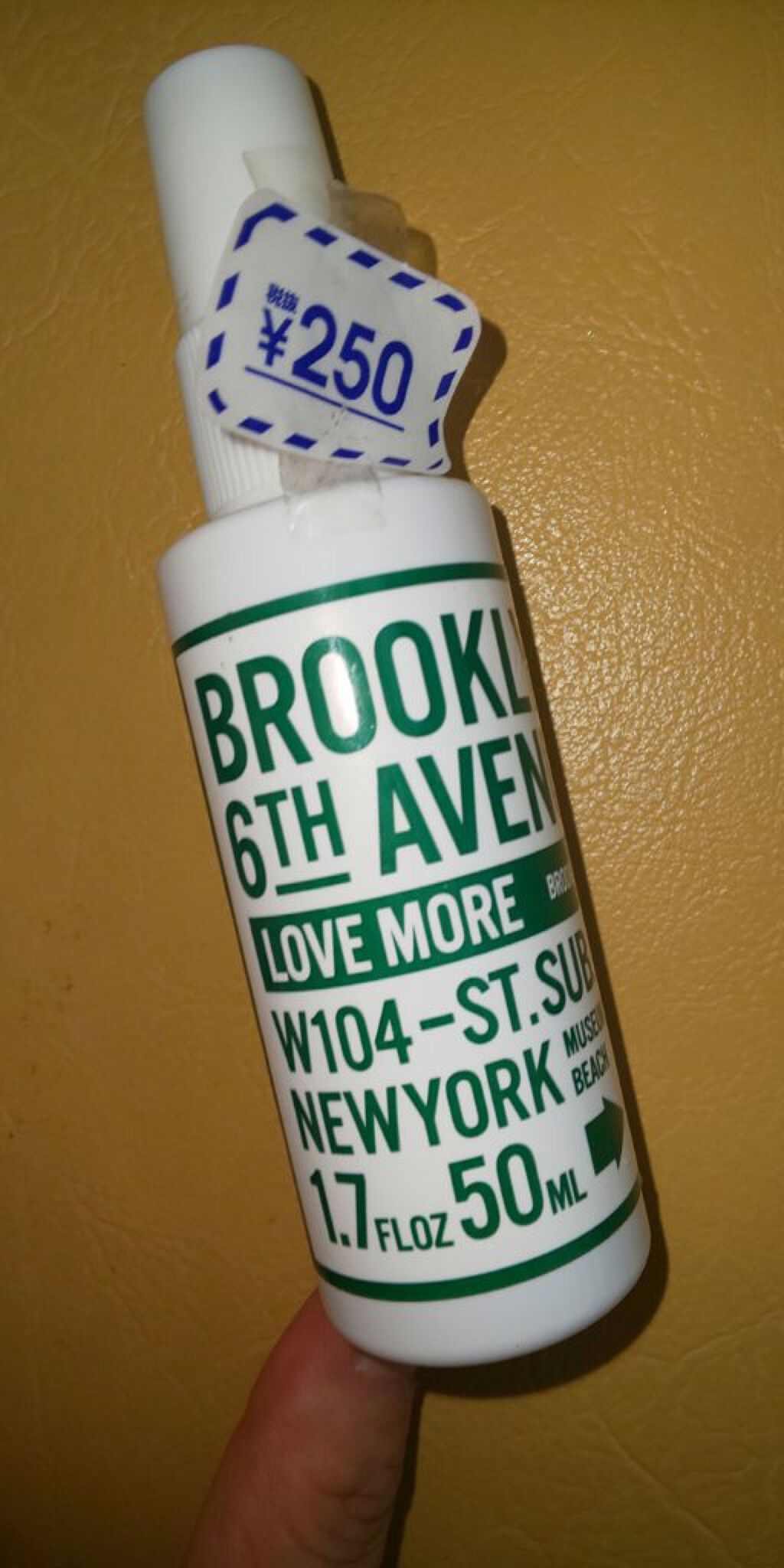 ブルックリン ボディコロン/DAISO/香水(その他)を使ったクチコミ（1枚目）