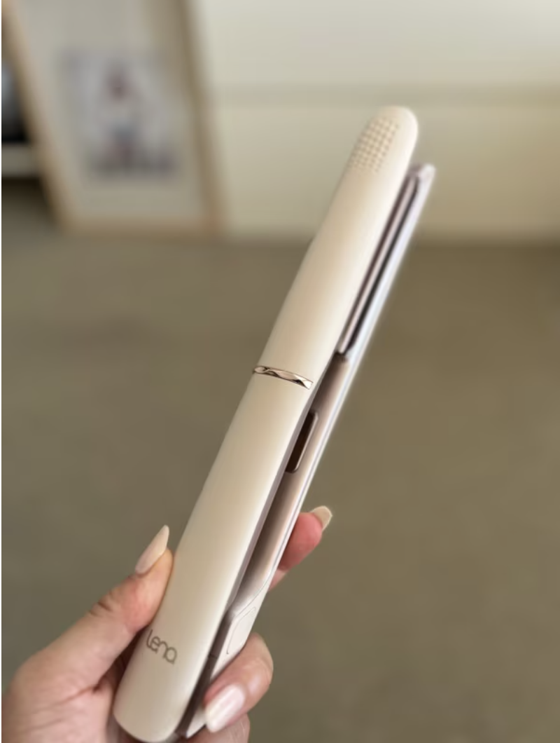 リナ ストレートアイロン/Lena/ストレートアイロンを使ったクチコミ（1枚目）