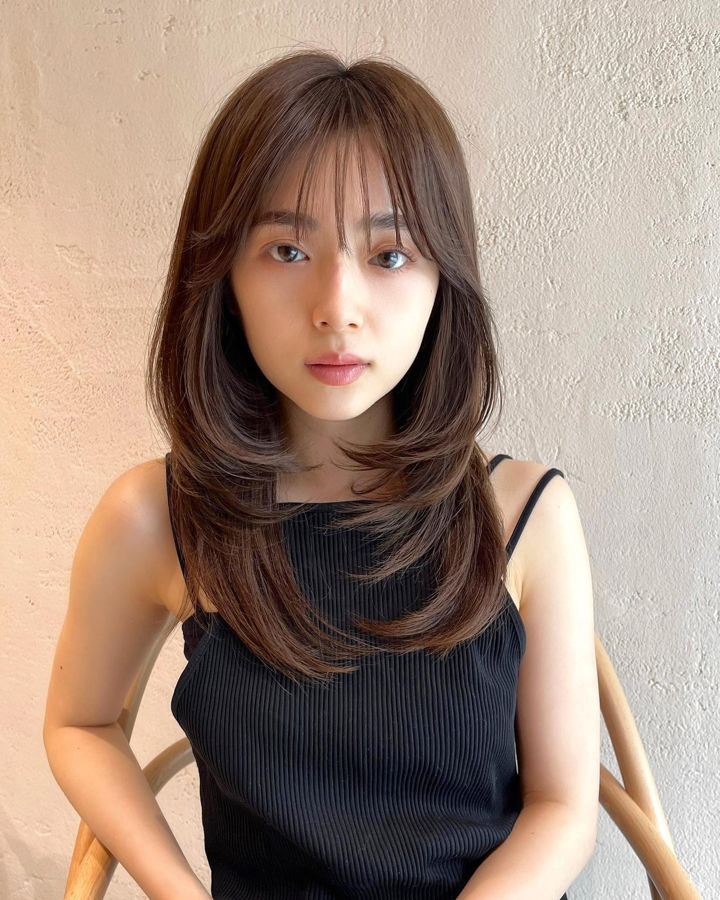 HARUNA on LIPS 「たっぷりレイヤー♡顎下辺りからスタートした、大人上品なレイヤー..」(3枚目)